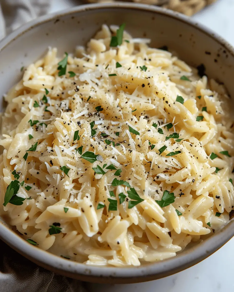 Creamy Garlic Parmesan Orzo with Turkey Bacon: A Comforting Delight